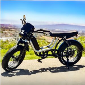 A photo of Monday Motor Bikes Torrey 750