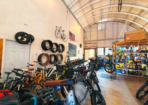 atlanta-bike-barn-rentals-and-e-bike-sales-arched-roof-bicycle-showroom-037
